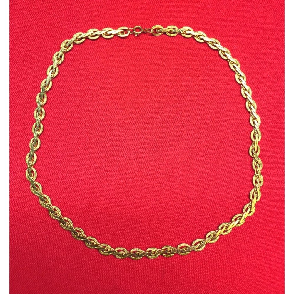 Vintage Avon Gold Chain 20"